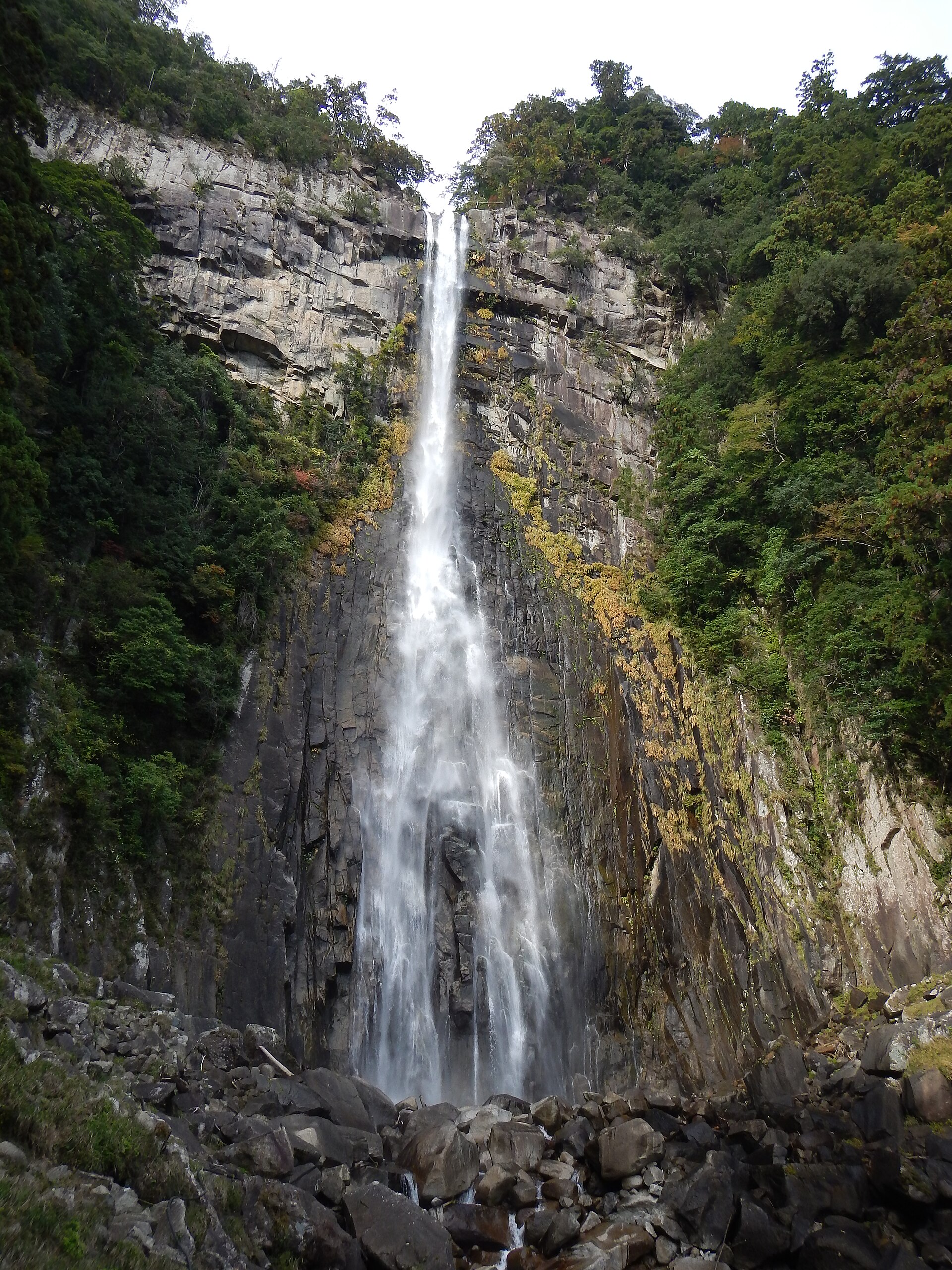 Nachi Falls, 133 metre single drop